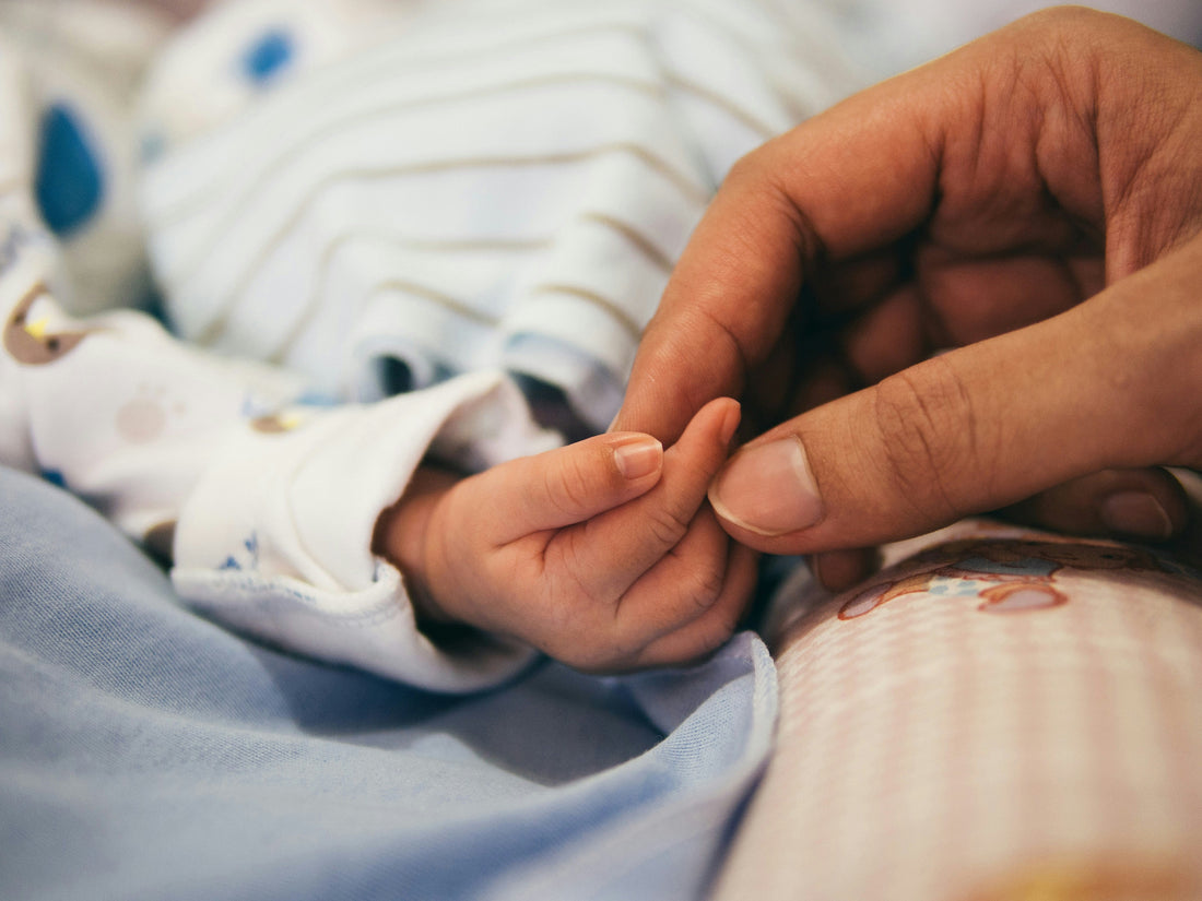 Mon enfant vient de subir une opération pour la mise en place d’un implant cochléaire : les premières semaines